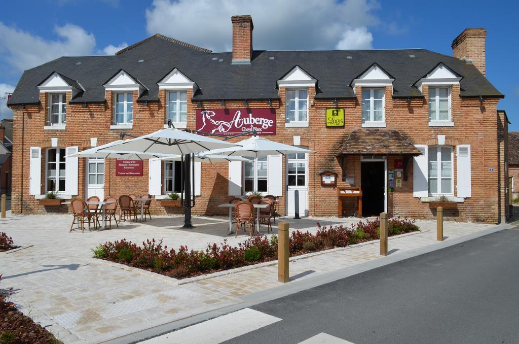 Logis Hotel Auberge Du Cheval Blanc Yvoy-le-Marron Экстерьер фото